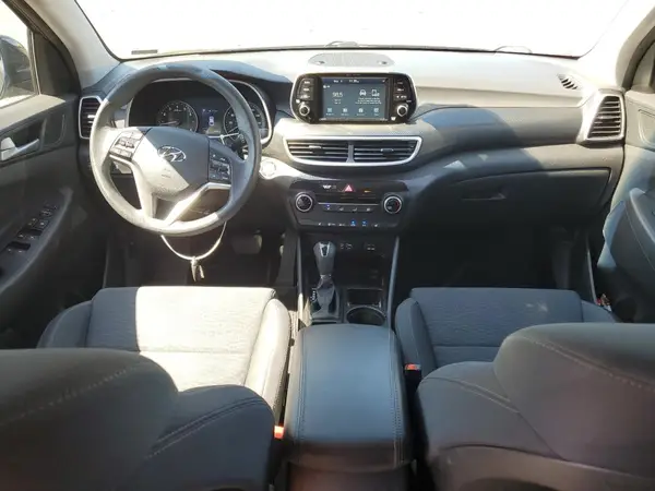 KM8J3CA40KU068255 2019 HYUNDAI TUCSON - Image 8