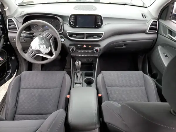 KM8J3CA40KU079482 2019 HYUNDAI TUCSON - Image 8