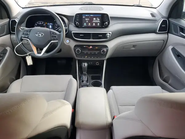 KM8J3CA40KU880705 2019 HYUNDAI TUCSON - Image 8