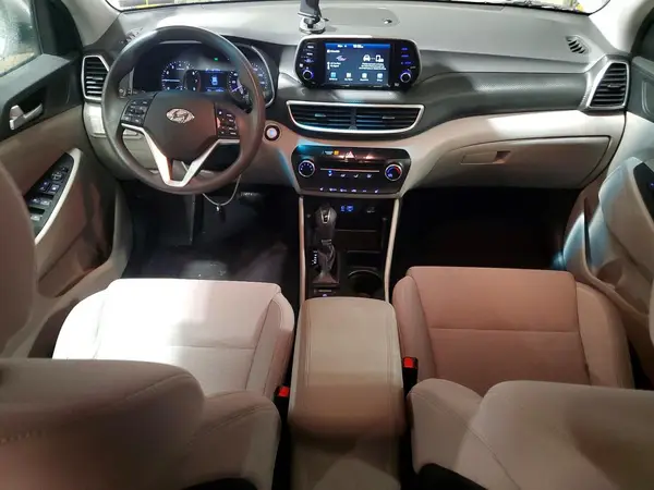 KM8J3CA40KU899108 2019 HYUNDAI TUCSON - Image 8