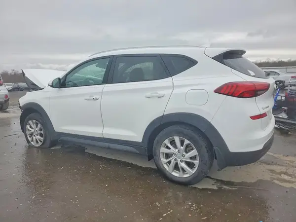 KM8J3CA40KU932141 2019 HYUNDAI TUCSON - Image 2