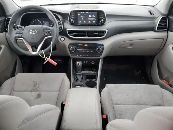 KM8J3CA40KU957511 2019 HYUNDAI TUCSON - Image 8