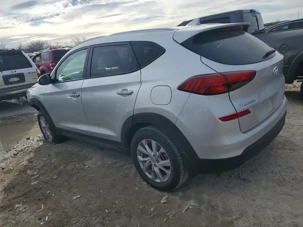 KM8J3CA40KU967407 2019 HYUNDAI TUCSON - Image 2