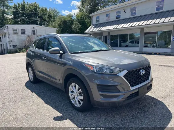 KM8J3CA40LU136538 2020 HYUNDAI TUCSON - Image 1