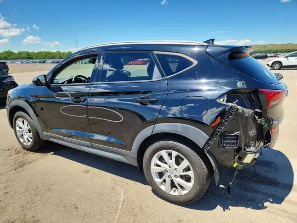 KM8J3CA40LU141500 2020 HYUNDAI TUCSON - Image 2