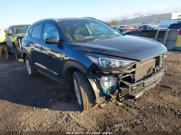KM8J3CA40LU163786 2020 HYUNDAI TUCSON - Image 1
