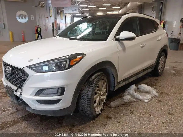 KM8J3CA40LU186811 2020 HYUNDAI TUCSON - Image 2