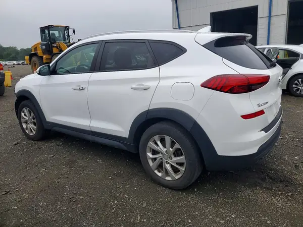 KM8J3CA40MU292712 2021 HYUNDAI TUCSON - Image 2