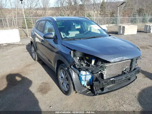 KM8J3CA40MU293178 2021 HYUNDAI TUCSON - Image 1