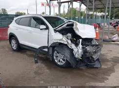 KM8J3CA40MU294220 2021 HYUNDAI TUCSON
