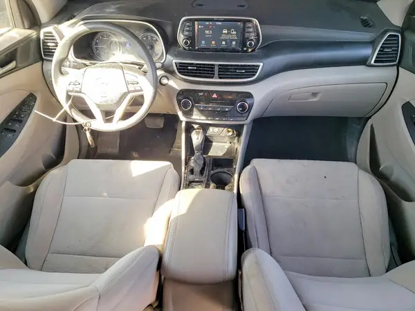 KM8J3CA40MU298820 2021 HYUNDAI TUCSON - Image 8