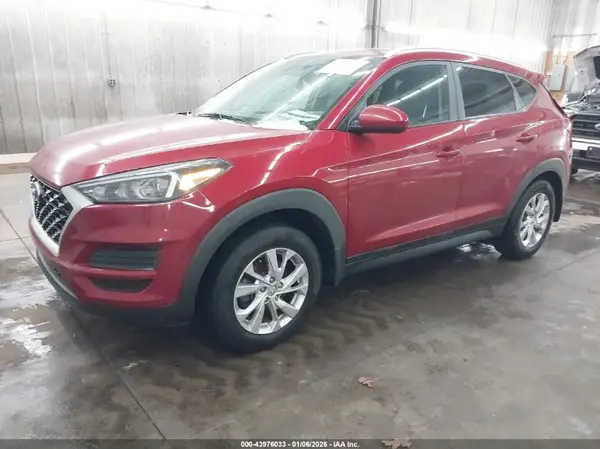 KM8J3CA40MU345439 2021 HYUNDAI TUCSON - Image 2