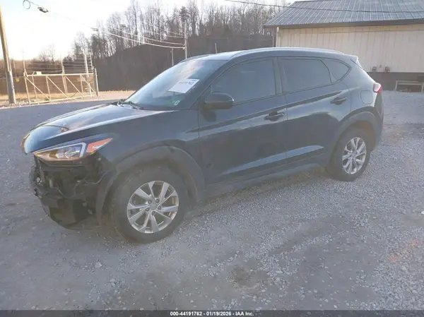 KM8J3CA40MU361639 2021 HYUNDAI TUCSON - Image 2