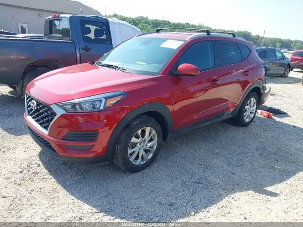 KM8J3CA40MU365383 2021 HYUNDAI TUCSON - Image 2