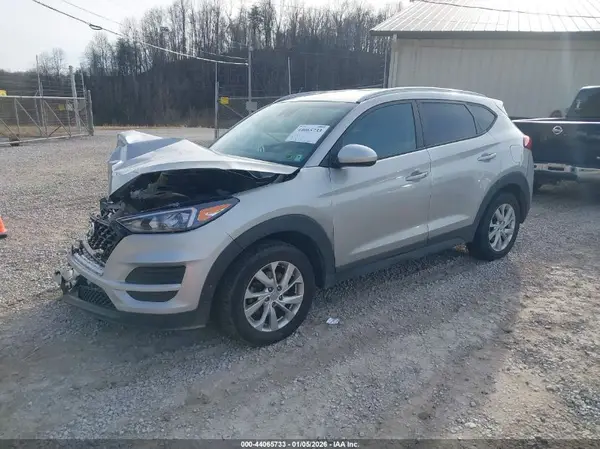 KM8J3CA40MU393295 2021 HYUNDAI TUCSON - Image 2