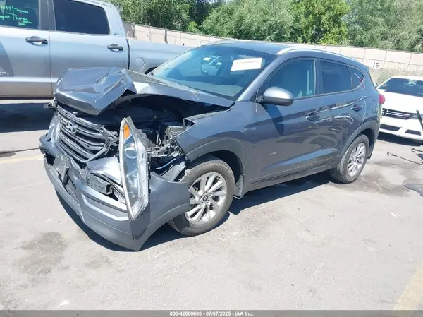 KM8J3CA41GU037118 2016 HYUNDAI TUCSON - Image 2
