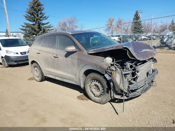 KM8J3CA41GU040214 2016 HYUNDAI TUCSON - Image 1