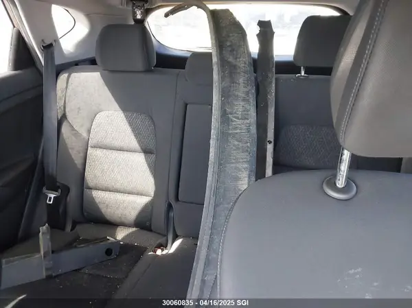 KM8J3CA41GU040214 2016 HYUNDAI TUCSON - Image 8