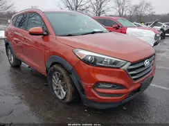 KM8J3CA41GU067185 2016 HYUNDAI TUCSON