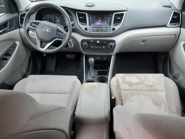 KM8J3CA41GU087825 2016 HYUNDAI TUCSON - Image 8