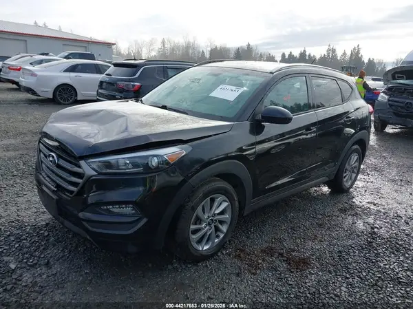 KM8J3CA41GU101299 2016 HYUNDAI TUCSON - Image 2