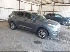 KM8J3CA41GU130334 2016 HYUNDAI TUCSON