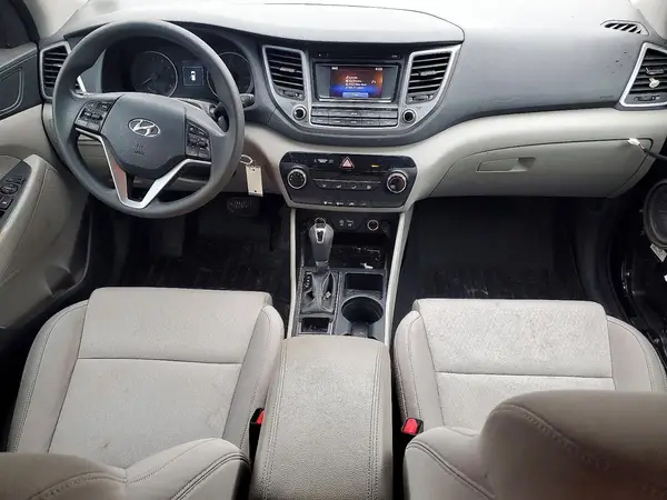 KM8J3CA41GU135162 2016 HYUNDAI TUCSON - Image 8