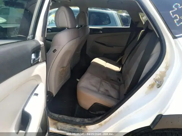 KM8J3CA41GU135338 2016 HYUNDAI TUCSON - Image 8