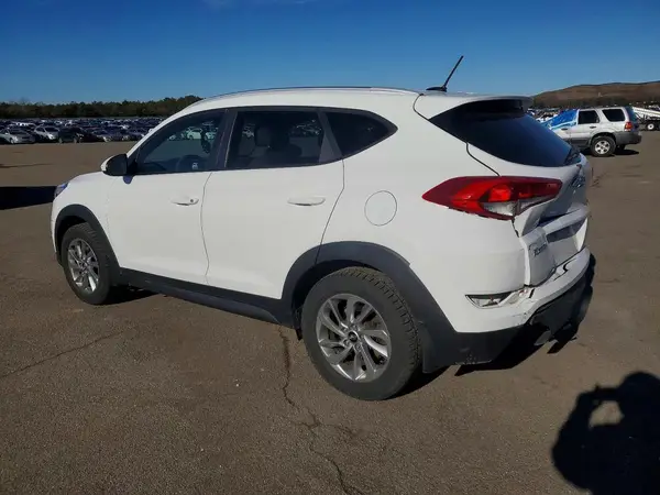 KM8J3CA41GU163978 2016 HYUNDAI TUCSON - Image 2