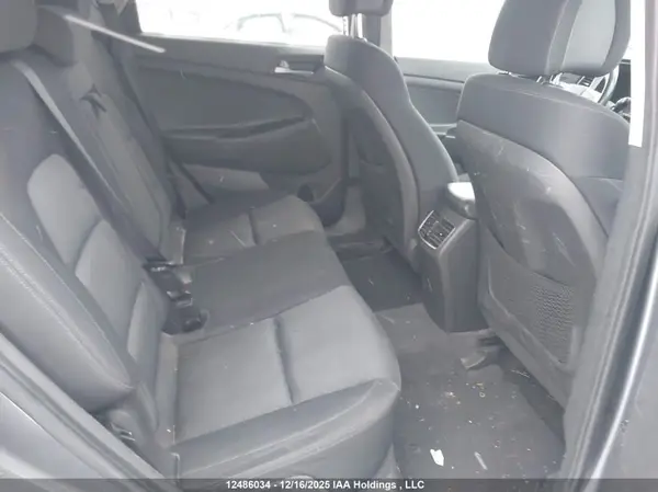 KM8J3CA41GU196673 2016 HYUNDAI TUCSON - Image 8