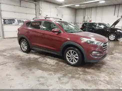KM8J3CA41GU210748 2016 HYUNDAI TUCSON