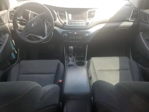 KM8J3CA41GU215612 2016 HYUNDAI ACCENT - Image 7