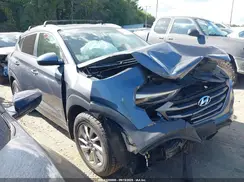 KM8J3CA41GU218252 2016 HYUNDAI TUCSON