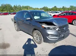 KM8J3CA41GU226660 2016 HYUNDAI TUCSON