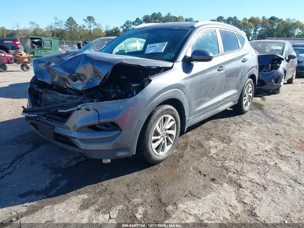 KM8J3CA41GU229333 2016 HYUNDAI TUCSON - Image 2