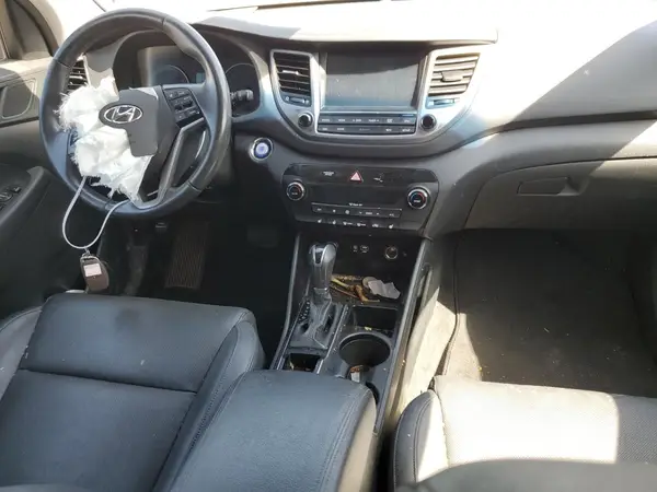 KM8J3CA41GU234077 2016 HYUNDAI TUCSON - Image 8