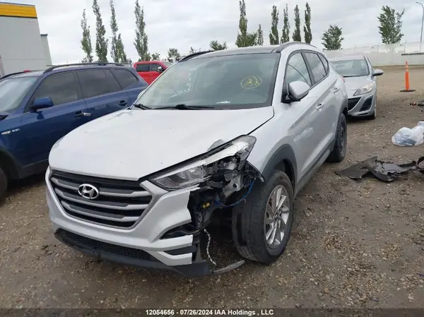 KM8J3CA41HU255688 2017 HYUNDAI TUCSON - Image 2