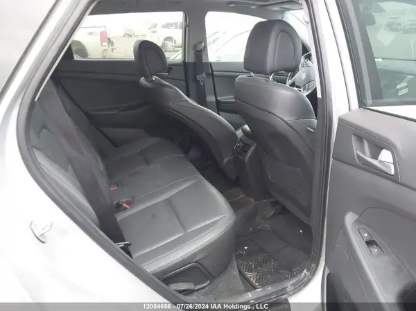 KM8J3CA41HU255688 2017 HYUNDAI TUCSON - Image 8