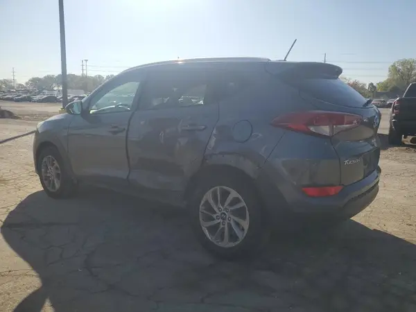 KM8J3CA41HU258347 2017 HYUNDAI TUCSON - Image 2