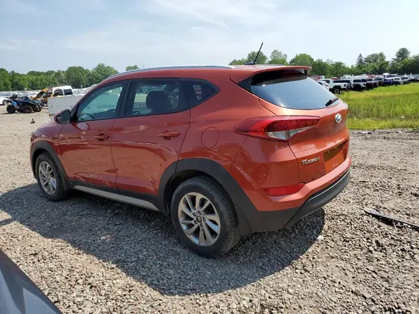 KM8J3CA41HU290134 2017 HYUNDAI TUCSON - Image 2