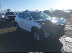 KM8J3CA41HU314710 2017 HYUNDAI TUCSON