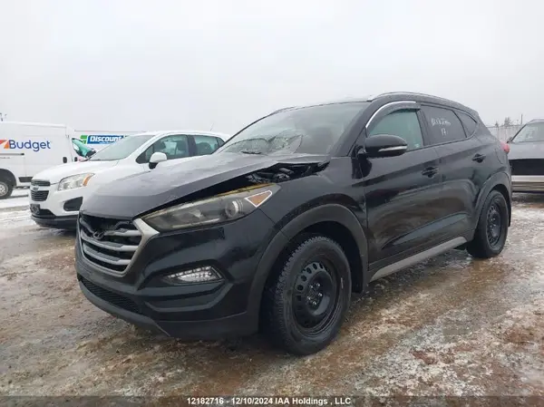 KM8J3CA41HU356021 2017 HYUNDAI TUCSON - Image 2
