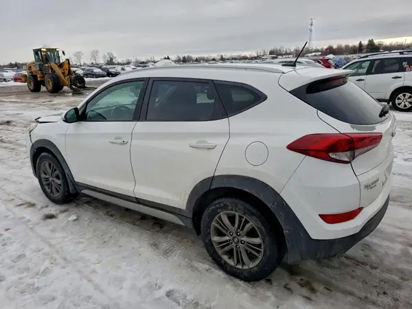 KM8J3CA41HU357640 2017 HYUNDAI TUCSON - Image 2