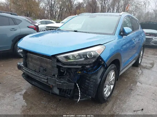 KM8J3CA41HU406884 2017 HYUNDAI TUCSON - Image 2