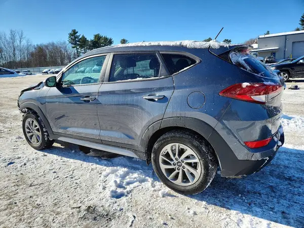 KM8J3CA41HU444230 2017 HYUNDAI TUCSON - Image 2