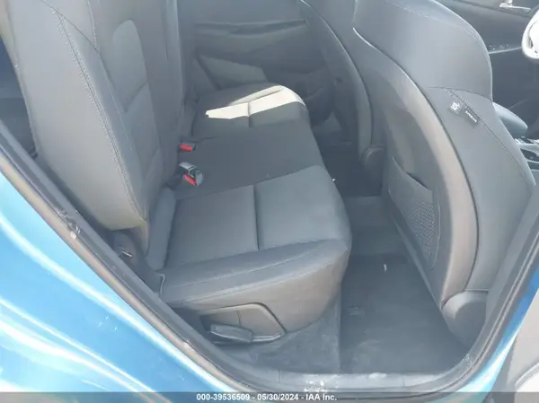 KM8J3CA41HU465398 2017 HYUNDAI TUCSON - Image 8