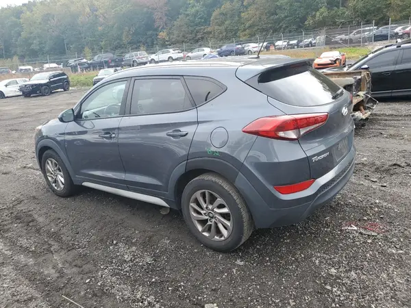 KM8J3CA41HU465529 2017 HYUNDAI TUCSON - Image 2