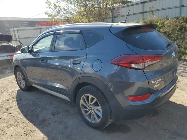 KM8J3CA41HU480032 2017 HYUNDAI TUCSON - Image 2