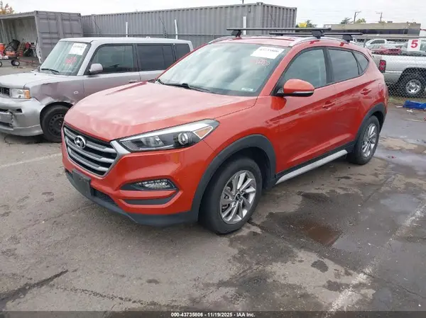 KM8J3CA41HU491466 2017 HYUNDAI TUCSON - Image 2