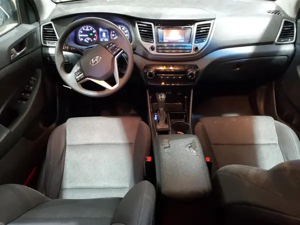 KM8J3CA41HU516317 2017 HYUNDAI TUCSON - Image 8
